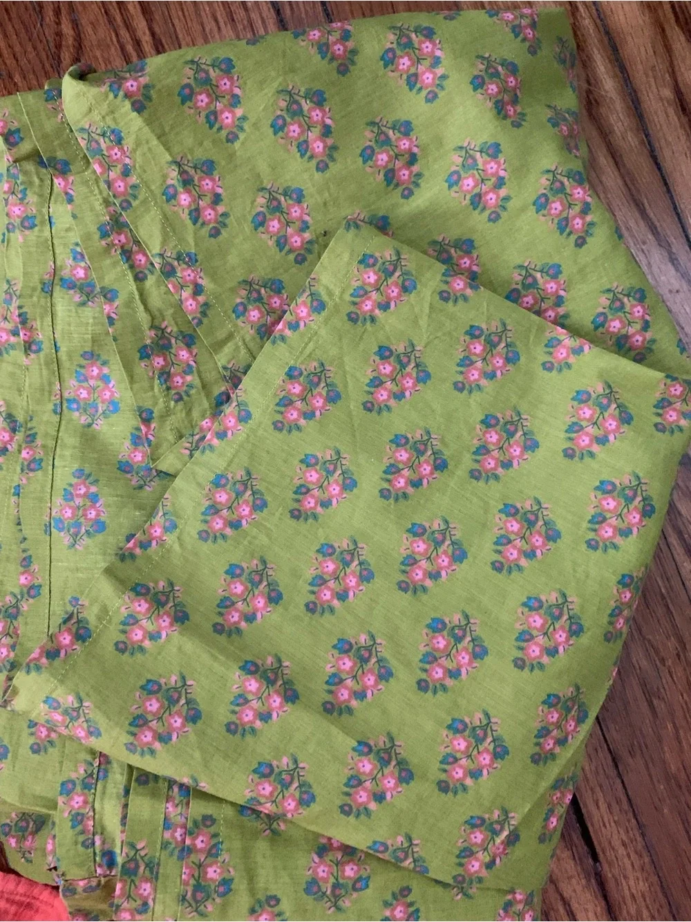 NATURAL LIFE Green with Pink Floral Print twin flat